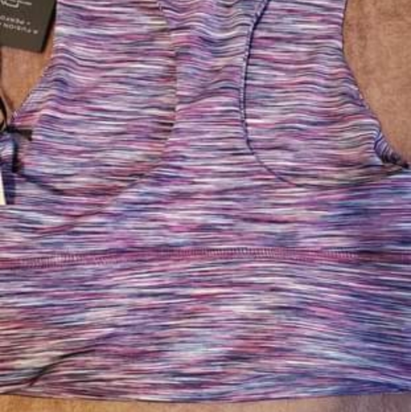 DYI Sport Bra - Picture 2 of 5